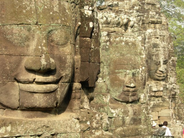 bayon2.jpg