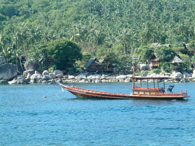 arrivingatkohtaoviewonsensiparadiseresort.jpg